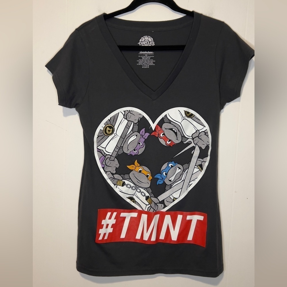 Nickelodeon Teenage Mutant Ninja Turtles TMNT Vneck Short Sleeve S15 52025